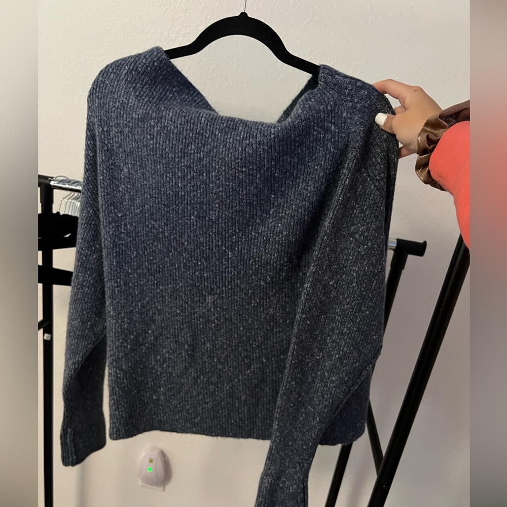 Treasure & Bond XS sweater
